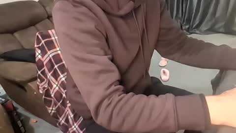 Snapshot of jonlow1 chatting on 01/07/26, 10:45 jonlow1 online show from 01/07/26, 10:45