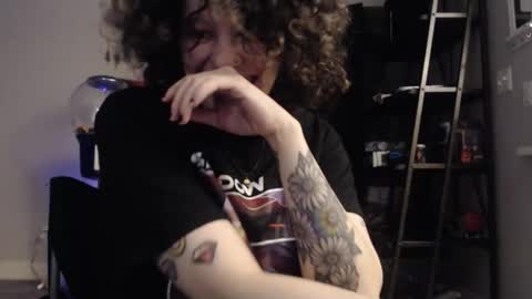 Snapshot of jonmessfan chatting on 11/25/25, 05:13 jonmessfan online show from 11/25/25, 05:13