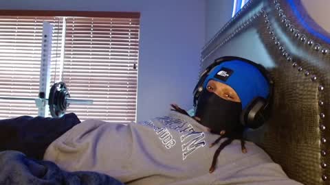 Jonni online show from 01/05/25, 07:39