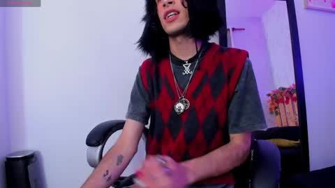 jonny_gilbert online show from 04/14/26, 09:54