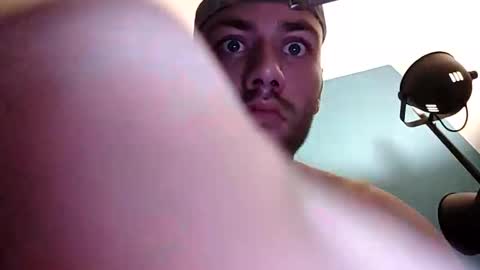 Snapshot of jonnyblow chatting on 10/30/25, 05:35 J online show from 10/30/25, 05:35