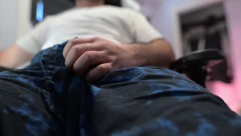 Jonny online show from 11/04/25, 02:16