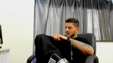 jonnyporn1 online show from 01/08/25, 07:34