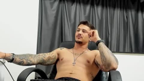 Snapshot of jonnyporn1 chatting on 01/10/25, 07:00 jonnyporn1 online show from 01/10/25, 07:00