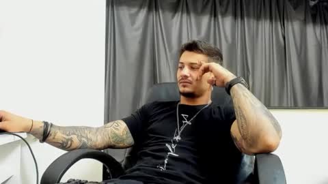 Snapshot of jonnyporn1 chatting on 01/10/25, 10:36 jonnyporn1 online show from 01/10/25, 10:36