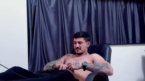 Snapshot of jonnyporn1 chatting on 01/13/25, 10:13 jonnyporn1 online show from 01/13/25, 10:13