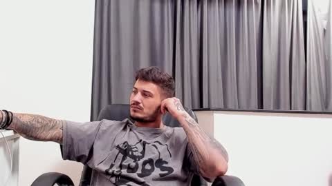 Snapshot of jonnyporn1 chatting on 01/23/25, 09:39 jonnyporn1 online show from 01/23/25, 09:39