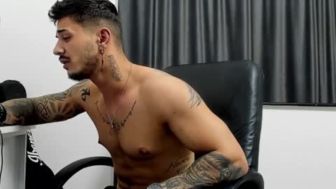 Snapshot of jonnyporn1 chatting on 02/03/25, 03:20 jonnyporn1 online show from 02/03/25, 03:20