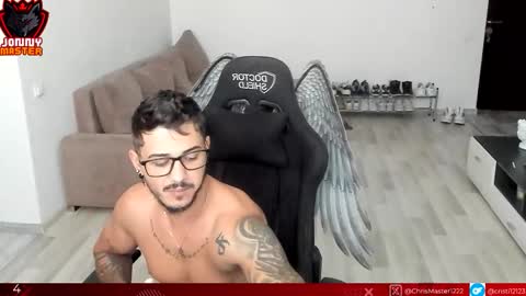 jonnyporn1 online show from 09/19/25, 09:32