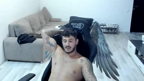 Snapshot of jonnyporn1 chatting on 09/25/25, 08:56 jonnyporn1 online show from 09/25/25, 08:56