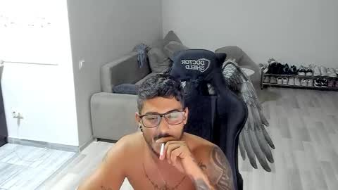 Snapshot of jonnyporn1 chatting on 09/26/25, 10:36 jonnyporn1 online show from 09/26/25, 10:36