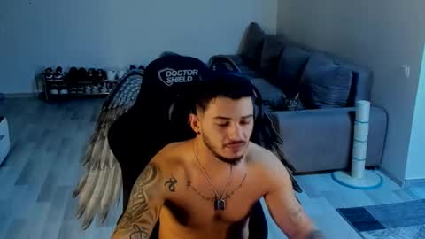 Snapshot of jonnyporn1 chatting on 12/19/25, 12:39 jonnyporn1 online show from 12/19/25, 12:39