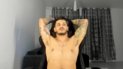 jonnyporn1 online show from 02/05/26, 10:03