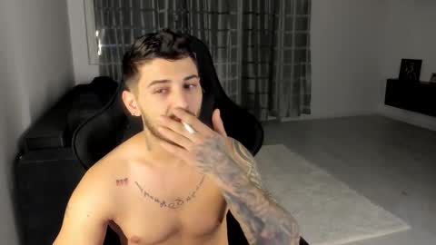 jonnyporn1 online show from 02/07/26, 05:27