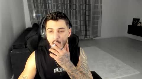 jonnyporn1 online show from 02/15/26, 05:31