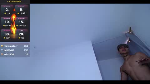 Snapshot of jonryder_ chatting on 02/10/25, 01:22 Ryder Jon online show from 02/10/25, 01:22