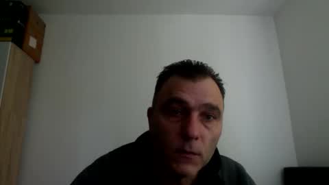 Snapshot of jony938 chatting on 12/15/25, 01:59 jony938 online show from 12/15/25, 01:59