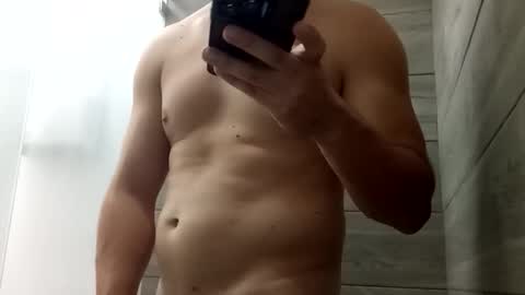 jorgelatino1919 online show from 02/04/26, 03:56