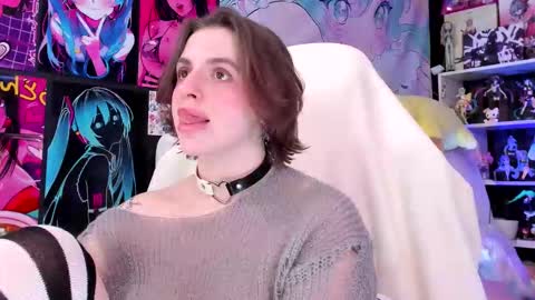 Rose online show from 02/15/26, 08:16