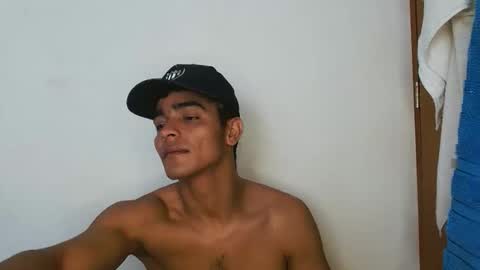 jose19980103 online show from 04/18/26, 01:59