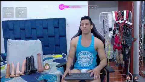 jose_rumbero91 online show from 03/15/26, 04:18
