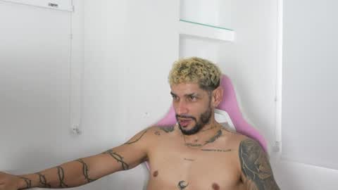 jose_wc online show from 04/20/26, 04:43