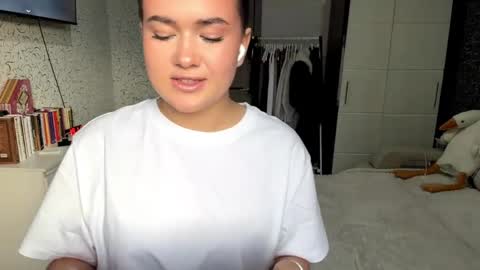 Eli online show from 04/11/26, 11:14