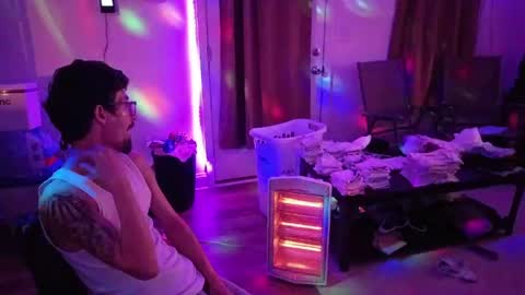 Josef online show from 04/15/26, 06:53