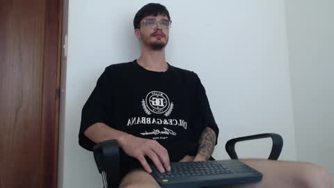 alejandro online show from 05/25/26, 06:03