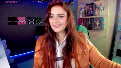 Sofia Garcia online show from 10/30/25, 08:09