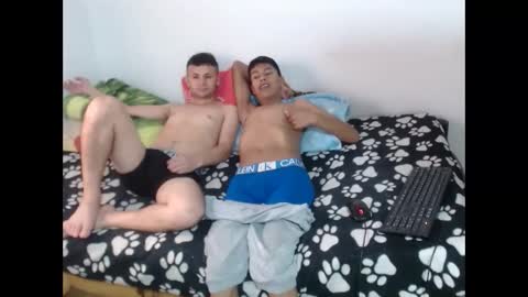 Snapshot of joseph_and_thomas chatting on 02/21/25, 08:27 thomas y joseph online show from 02/21/25, 08:27