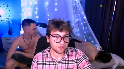 Snapshot of joseph_bear_ chatting on 11/23/25, 01:49 joseph_bear_ online show from 11/23/25, 01:49