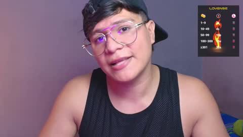 Snapshot of joseph_brown_ chatting on 12/15/25, 02:49 JOSEPH BROWN online show from 12/15/25, 02:49