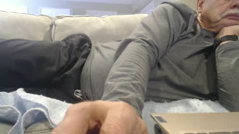 josephgr2021 online show from 12/31/24, 10:23