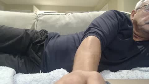 josephgr2021 online show from 01/06/25, 02:26