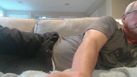 josephgr2021 online show from 01/19/25, 11:32