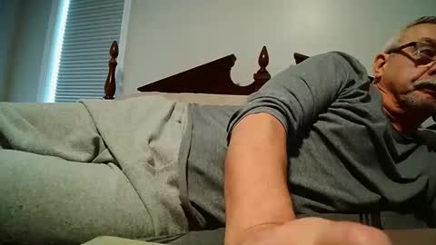 josephgr2021 online show from 02/08/26, 10:46