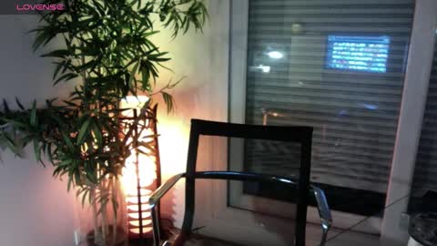 josephine_france online show from 02/07/26, 03:54