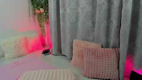 Josephine online show from 07/05/26, 01:07