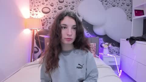 Snapshot of josephinerowe chatting on 04/07/26, 12:27 Josephine online show from 04/07/26, 12:27