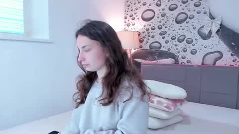 Snapshot of josephinerowe chatting on 04/15/26, 12:12 Josephine online show from 04/15/26, 12:12