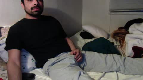 Snapshot of josephs1990 chatting on 01/04/25, 05:37 josephs1990 online show from 01/04/25, 05:37