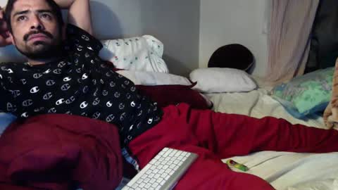 Snapshot of josephs1990 chatting on 01/06/25, 07:31 josephs1990 online show from 01/06/25, 07:31