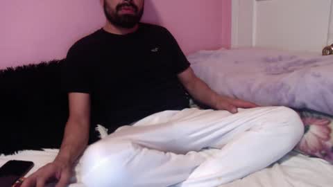 Snapshot of josephs1990 chatting on 02/05/25, 04:59 josephs1990 online show from 02/05/25, 04:59