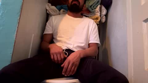 Snapshot of josephs1990 chatting on 02/14/26, 12:18 josephs1990 online show from 02/14/26, 12:18