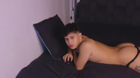 Snapshot of josethariaz25 chatting on 07/09/26, 12:20 JOSETH ARIAZ online show from 07/09/26, 12:20