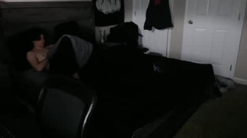 josh317022 online show from 01/18/25, 06:32