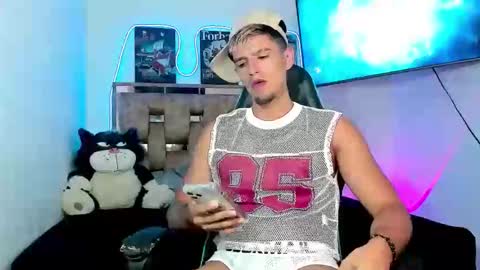 JOSH online show from 11/03/25, 11:48