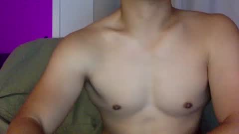 joshasian0713 online show from 04/19/26, 10:36