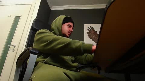 Snapshot of joshknights chatting on 01/20/25, 05:37 JoshKnight online show from 01/20/25, 05:37